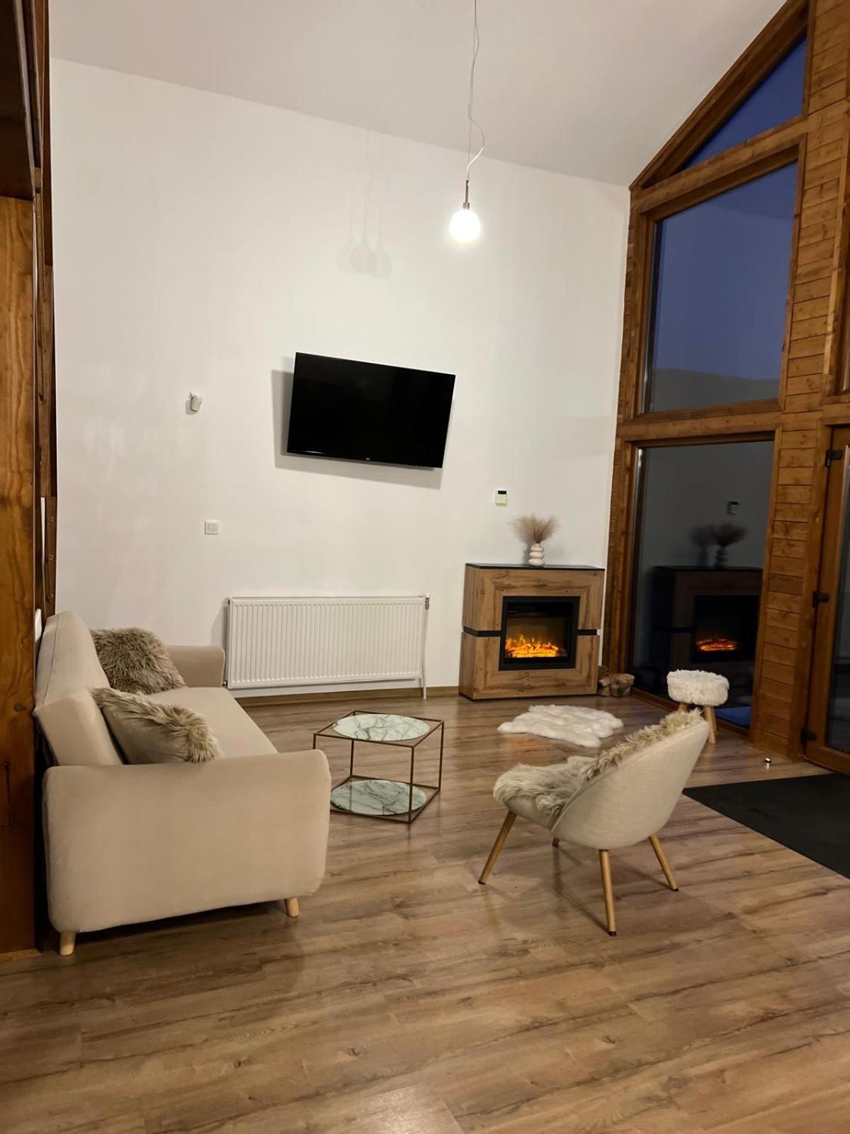 Le Chalet M - Cabana Cu O Panorama De Poveste. Dióshalom Kültér fotó
