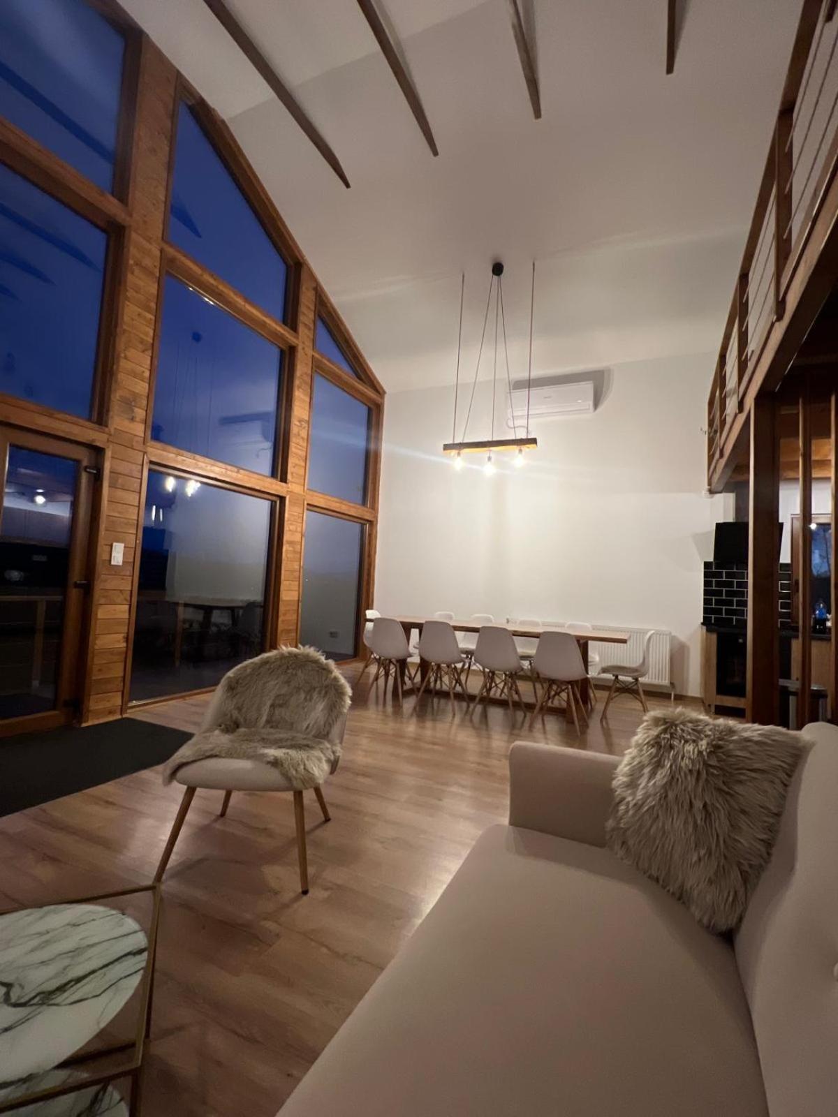 Le Chalet M - Cabana Cu O Panorama De Poveste. Dióshalom Kültér fotó