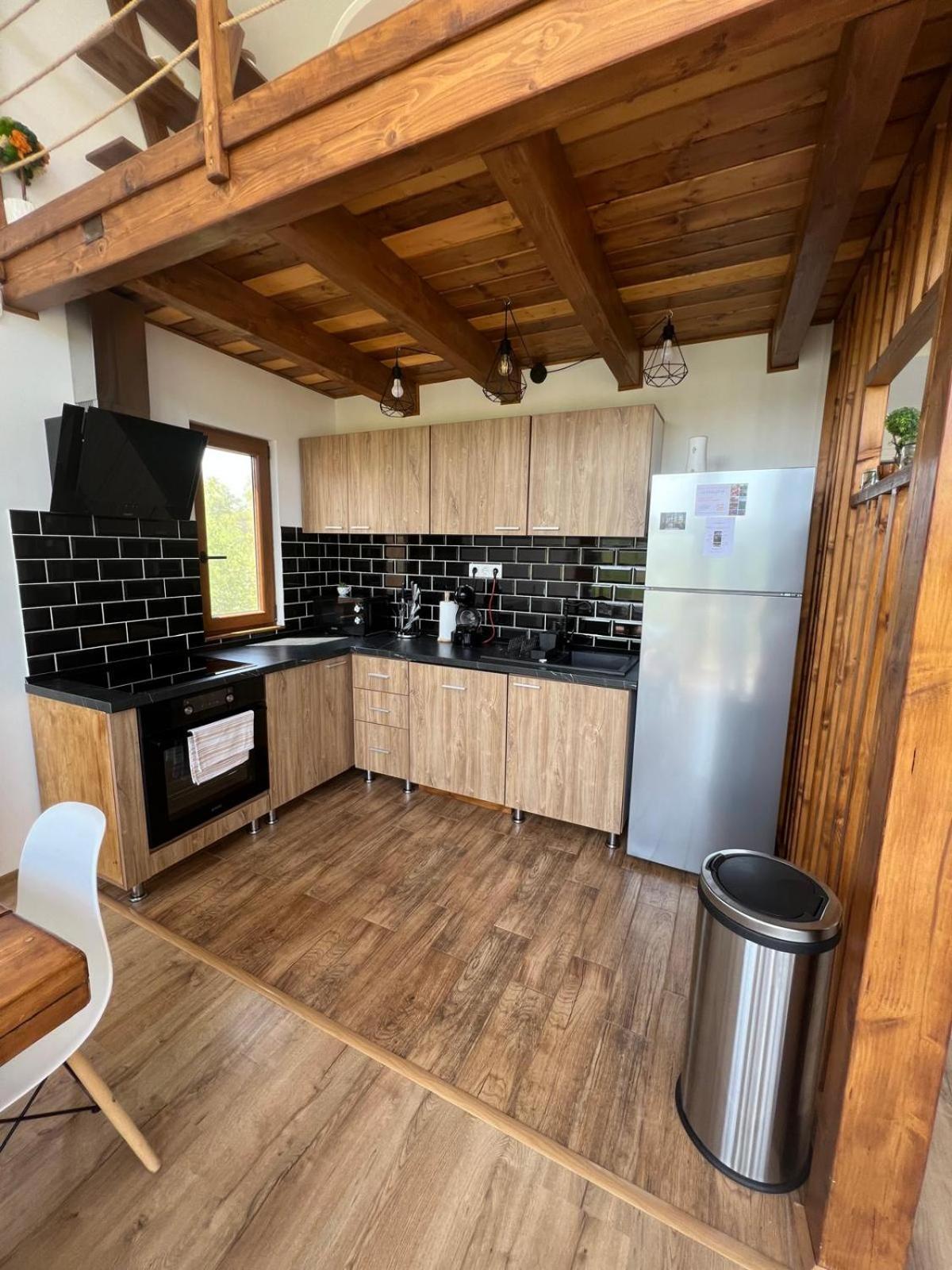 Le Chalet M - Cabana Cu O Panorama De Poveste. Dióshalom Kültér fotó