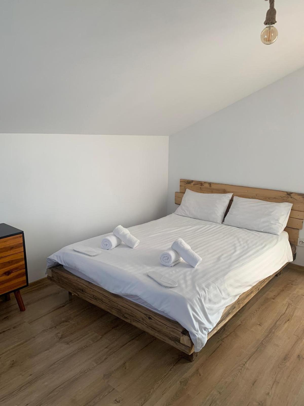 Le Chalet M - Cabana Cu O Panorama De Poveste. Dióshalom Kültér fotó